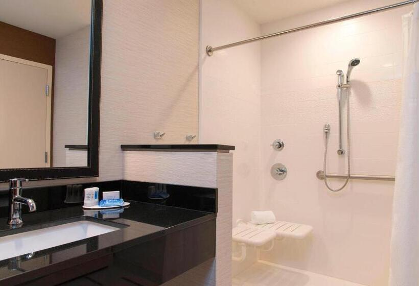 غرفة قياسية سرير كينج, Fairfield Inn & Suites By Marriott Jackson Clinton