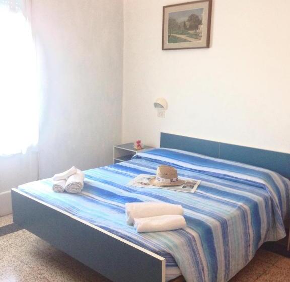 Habitació Triple Estàndard, Flora