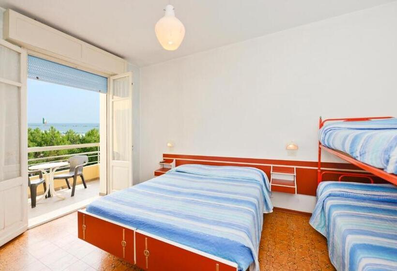 Habitació Quàdruple Estàndard, Flora