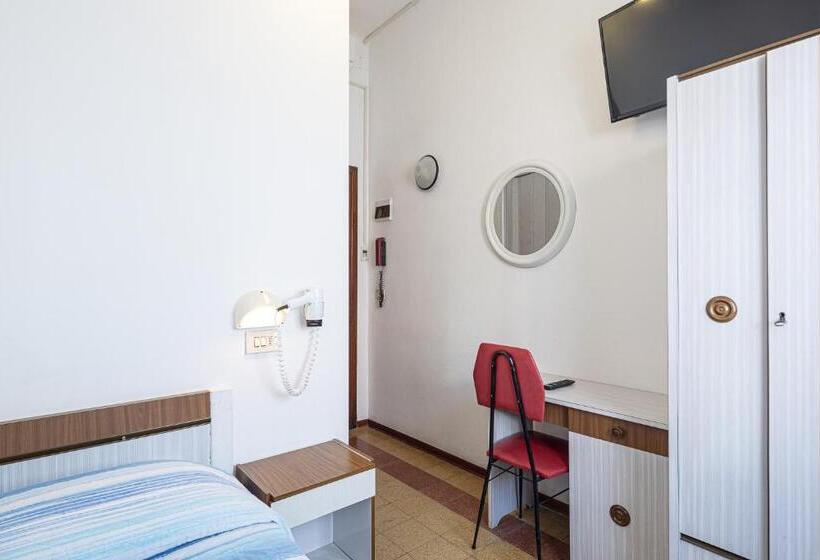 Habitación Estàndard Individual, Flora