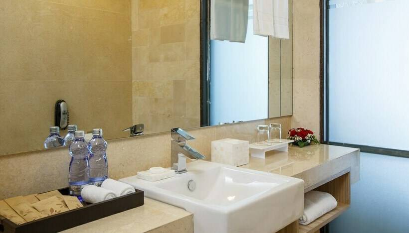 اتاق لوکس, Jasmine Palace