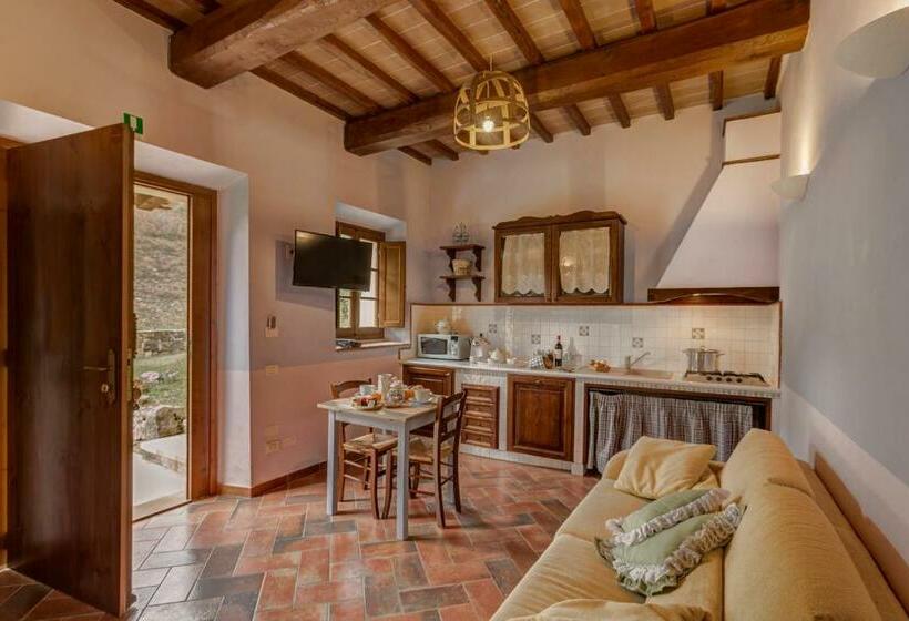 דירת חדר, La Grotta Dell'eremita