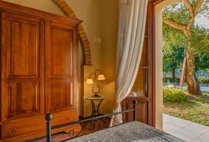 דירת חדר, La Grotta Dell'eremita