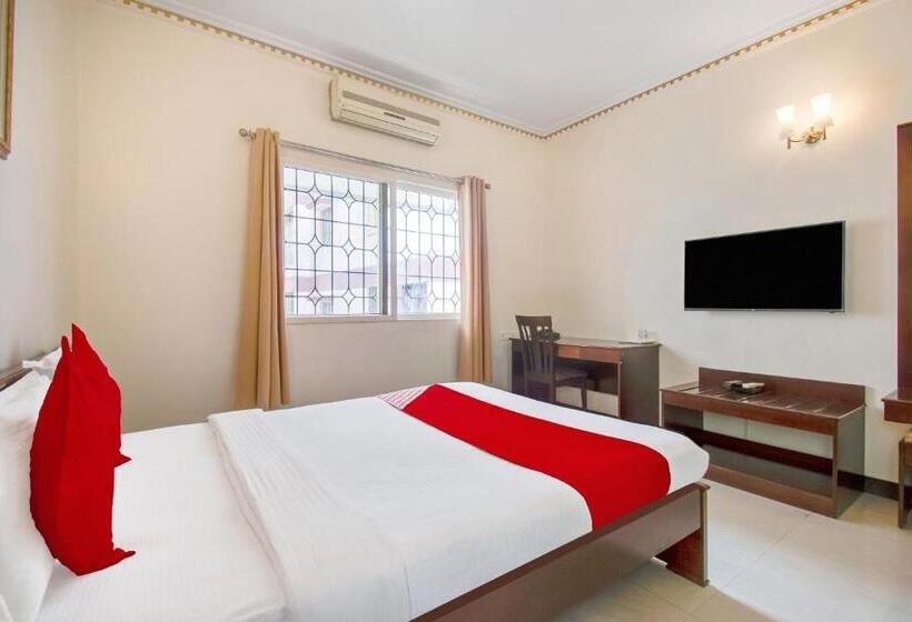 Номер Стандарт, Super Hotel O Resida Elite Service Apartments Near Manipal Hospital
