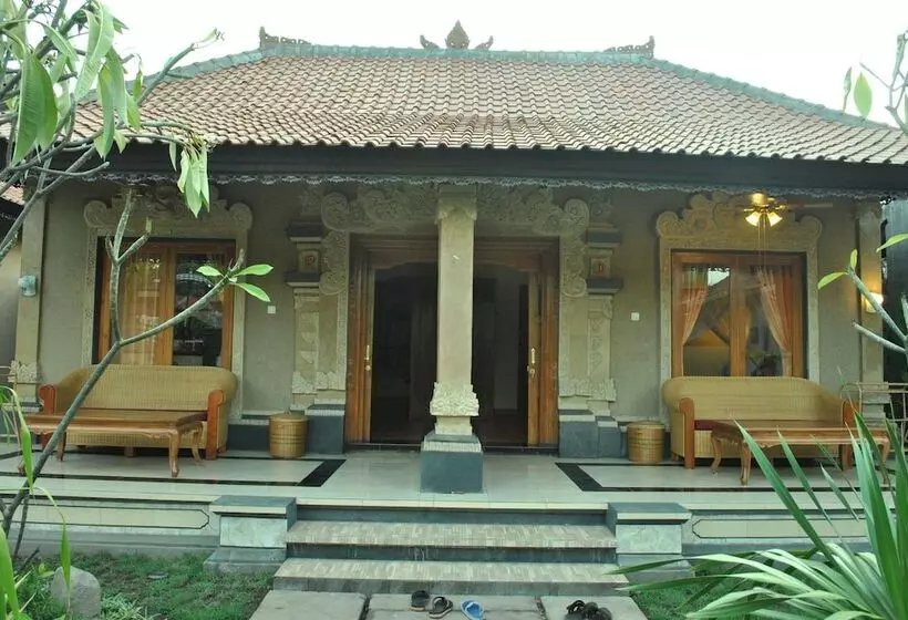 اتاق لوکس, Trijaya Guest House Pemuteran