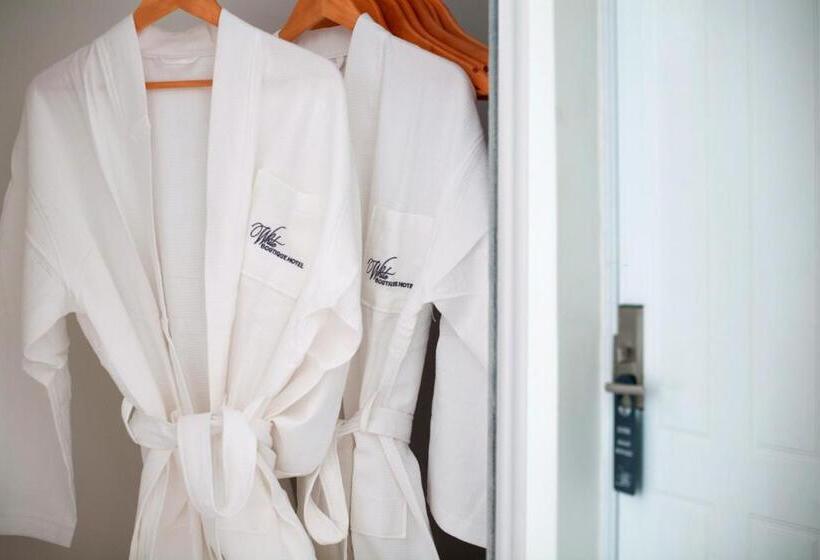 חדר דלוקס נוף לים, White Boutique Hotel & Residences