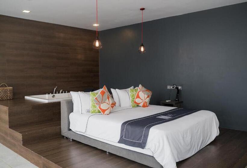 חדר דלוקס נוף לים, White Boutique Hotel & Residences