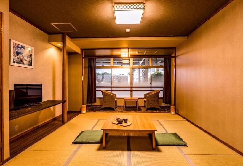 标准间带游泳池, Taoya Shirahama Senjyo