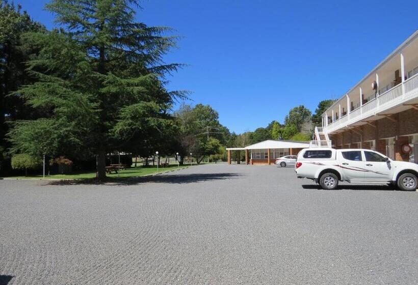 Номер Стандарт, Oxley Motel
