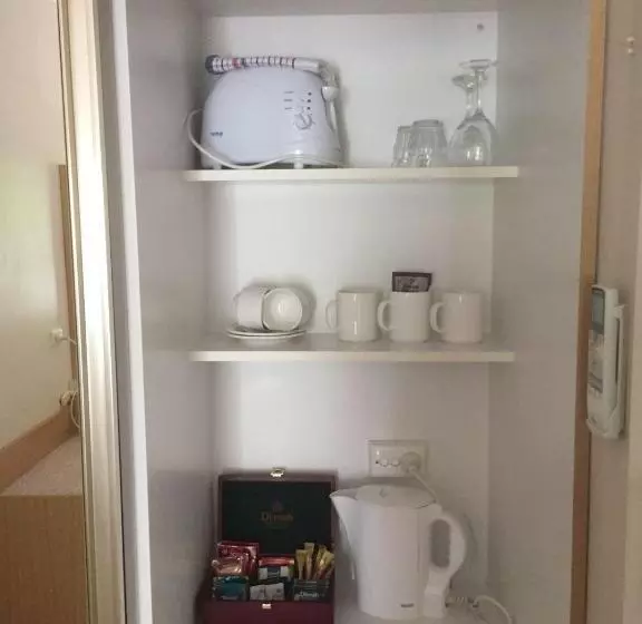 Executive-huone, Oxley Motel
