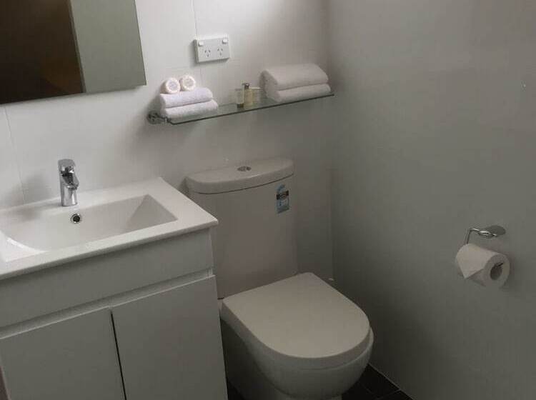 חדר סטנדרט, Oxley Motel