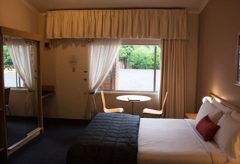 חדר סטנדרט, Oxley Motel