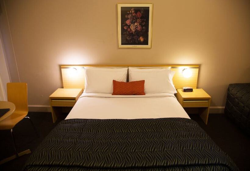 חדר סטנדרט, Oxley Motel