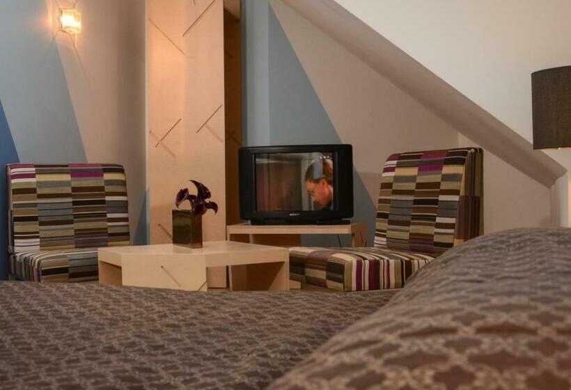 اتاق استاندارد, Mans Nams   Self Check In