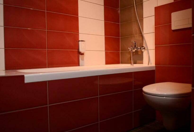 اتاق استاندارد, Mans Nams   Self Check In