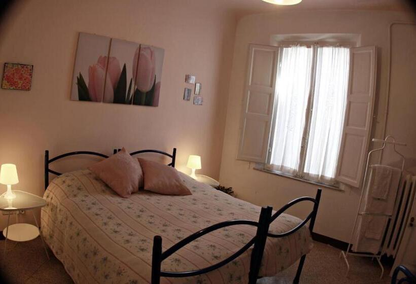 اتاق استاندارد با سرویس بهداشتی مشترک, Casa Di Osio