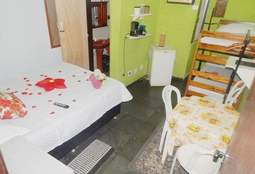 4 Bett Standardzimmer, Hostel Suites Praia Grande