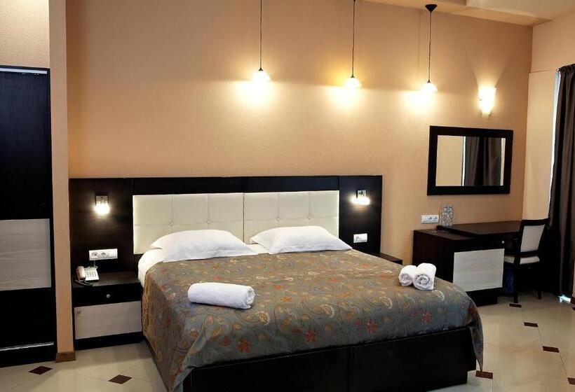 اتاق کلاسیک, Coral Boutique