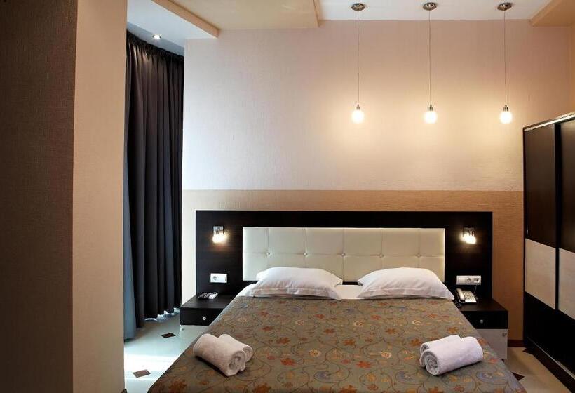 اتاق کلاسیک, Coral Boutique