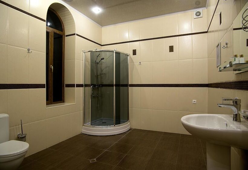 اتاق کلاسیک, Coral Boutique