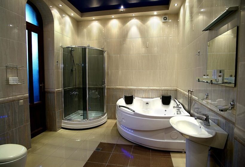 اتاق لوکس, Coral Boutique