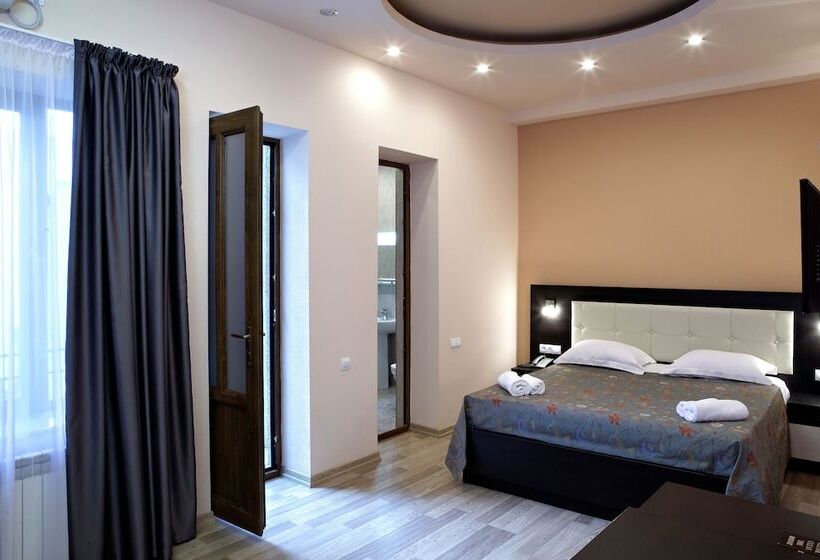 اتاق استاندارد با بالکن, Coral Boutique