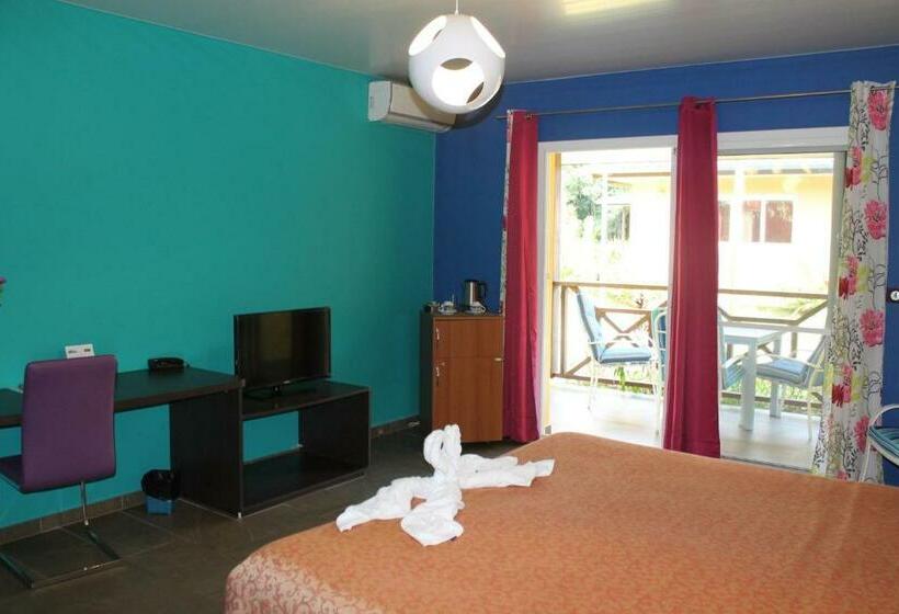 اتاق استاندارد با چشم‌انداز باغ, L Ebene Verte