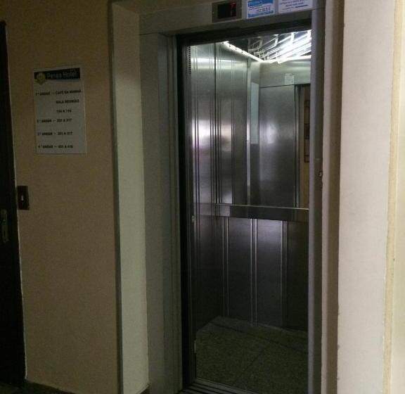 ハイドロマッサージバス付きスイート, Perea