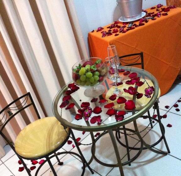 ハイドロマッサージバス付きスイート, Perea