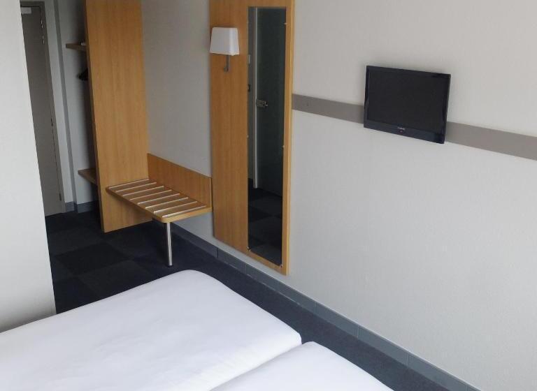 Номер Стандарт, B&b Hotel La Rochelle Centre