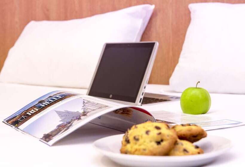 Номер Стандарт, B&b Hotel La Rochelle Centre