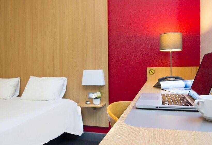 Номер Стандарт Адаптированный для Инвалидов, B&b Hotel La Rochelle Centre