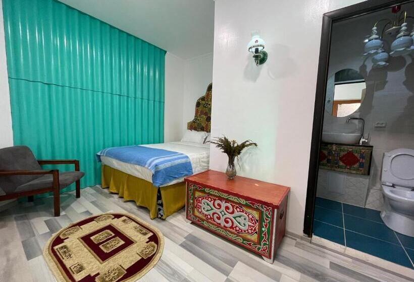 اتاق استاندارد, Duet Hostel &