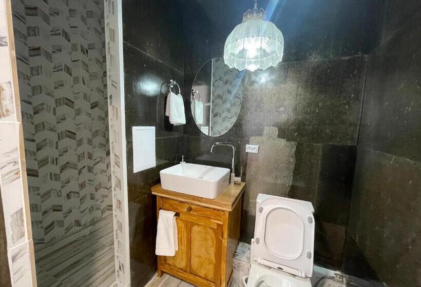 اتاق استاندارد, Duet Hostel &