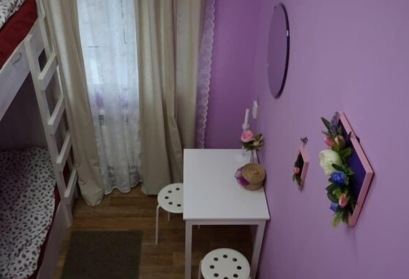 سرير فى غرفة مشتركه, Gabzov   Hostel