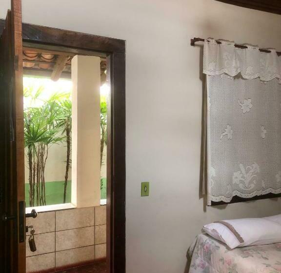 스위트, Hostel Rua Direita Pirenópolis