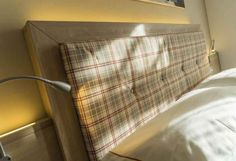 舒适型房间, Alpina