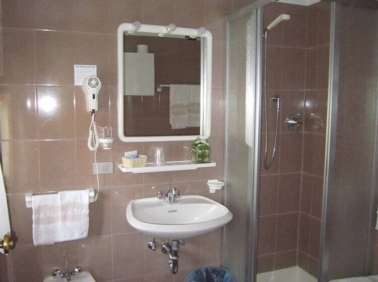 舒适型房间, Alpina