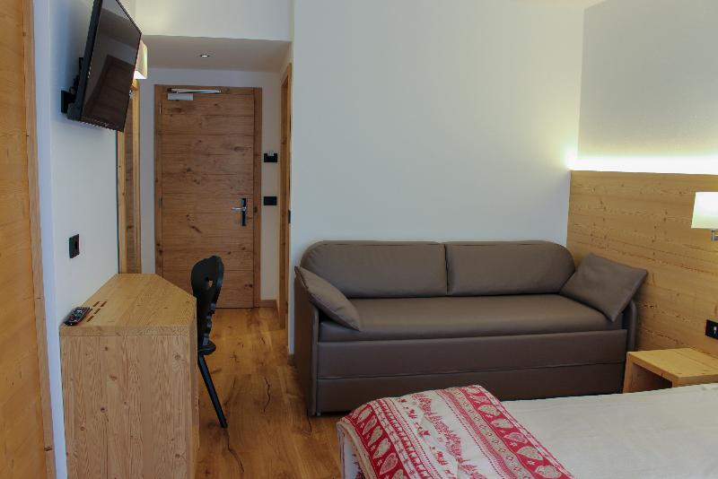 舒适型房间, Alpina