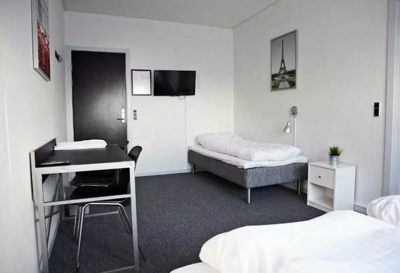 Standard Room Shared Bathroom, Danhostel Thyborøn
