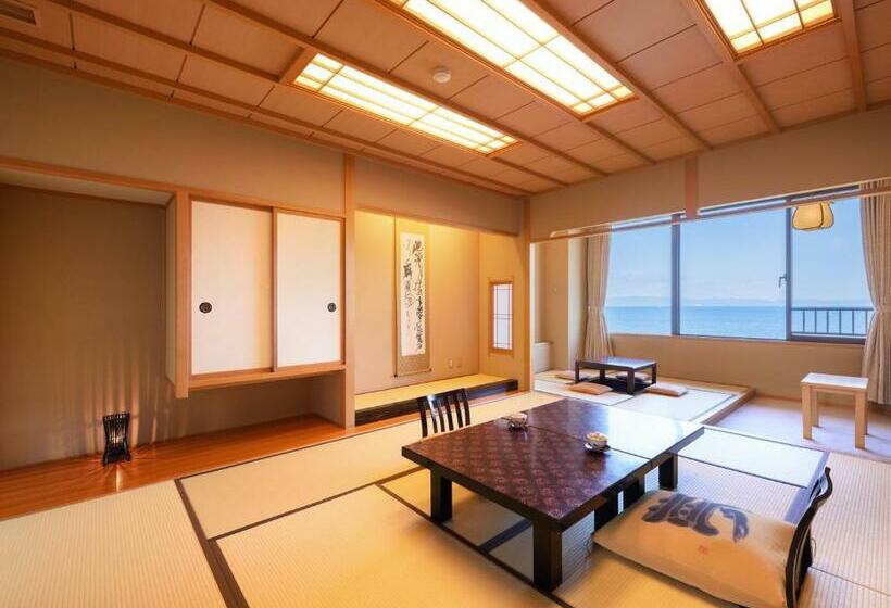 Номер Стандарт Вид на Море, Kaisenkaku