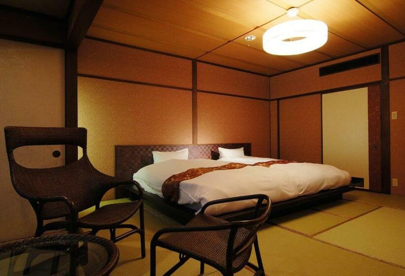 Номер Стандарт, Kouyurou Ikawa