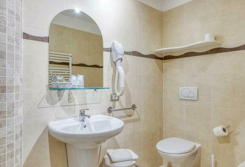 חדר סטנדרט, Lumin