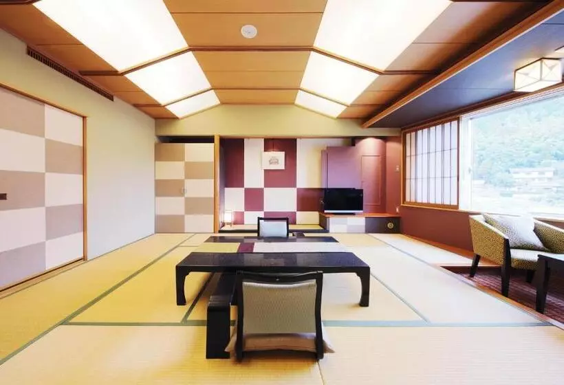 デラックスの4人部屋, Matsunoyu
