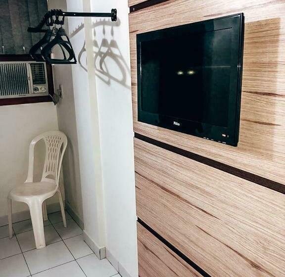 스탠다드 트리플 룸, Nacional