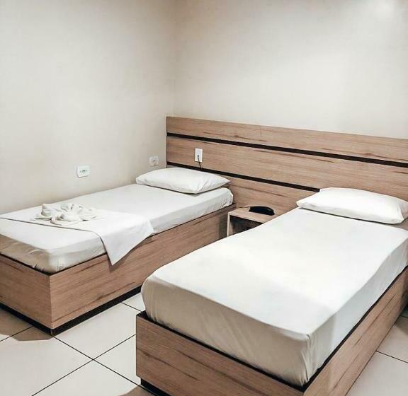 스탠다드 룸, Nacional