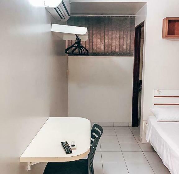 스탠다드 싱글 룸, Nacional