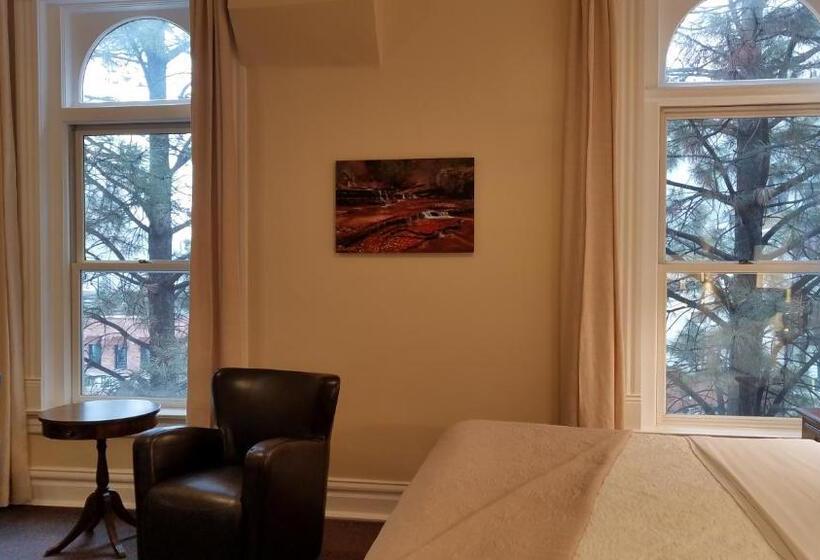 חדר דחוקס עם מיטת קינג, Ouray   For 12 Years Old And Over