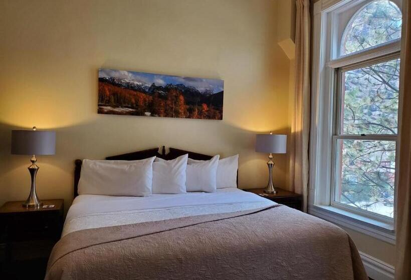 חדר דלוקס עם מיטת קינג, Ouray   For 12 Years Old And Over