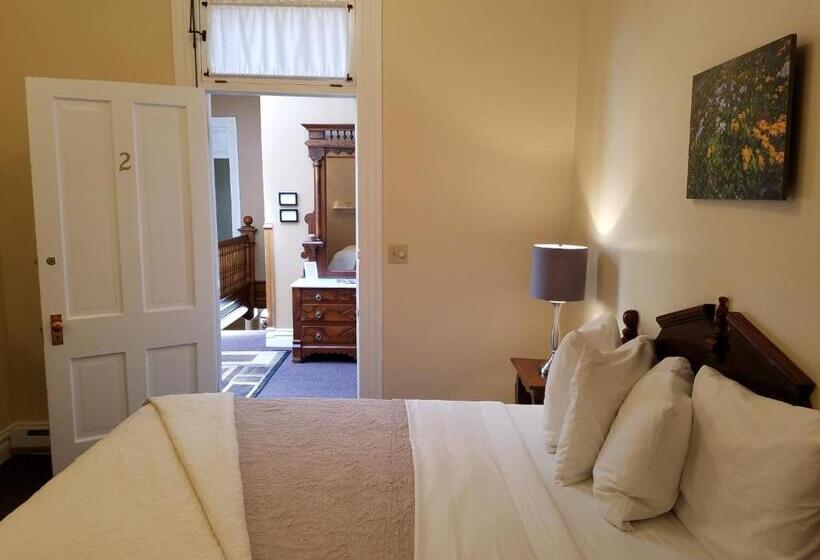 اتاق عادی, Ouray For 12 Years Old And Over